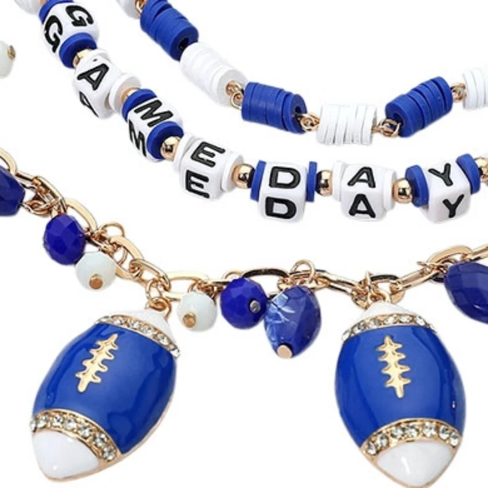 iFashionBox dangling football